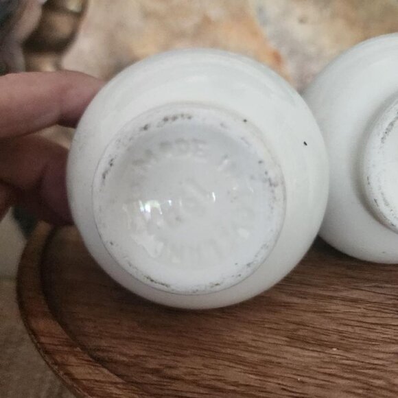 2-Vintage 1960’s Loveland Pottery Pine Cone Vase - Picture 6 of 7